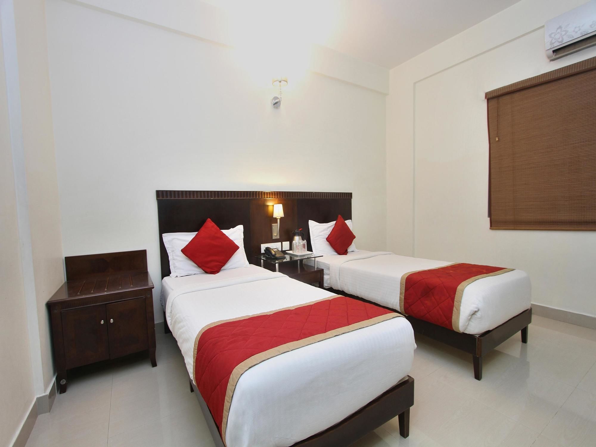 Oyo 435 Hotel Amshi International Bangalore Eksteriør bilde