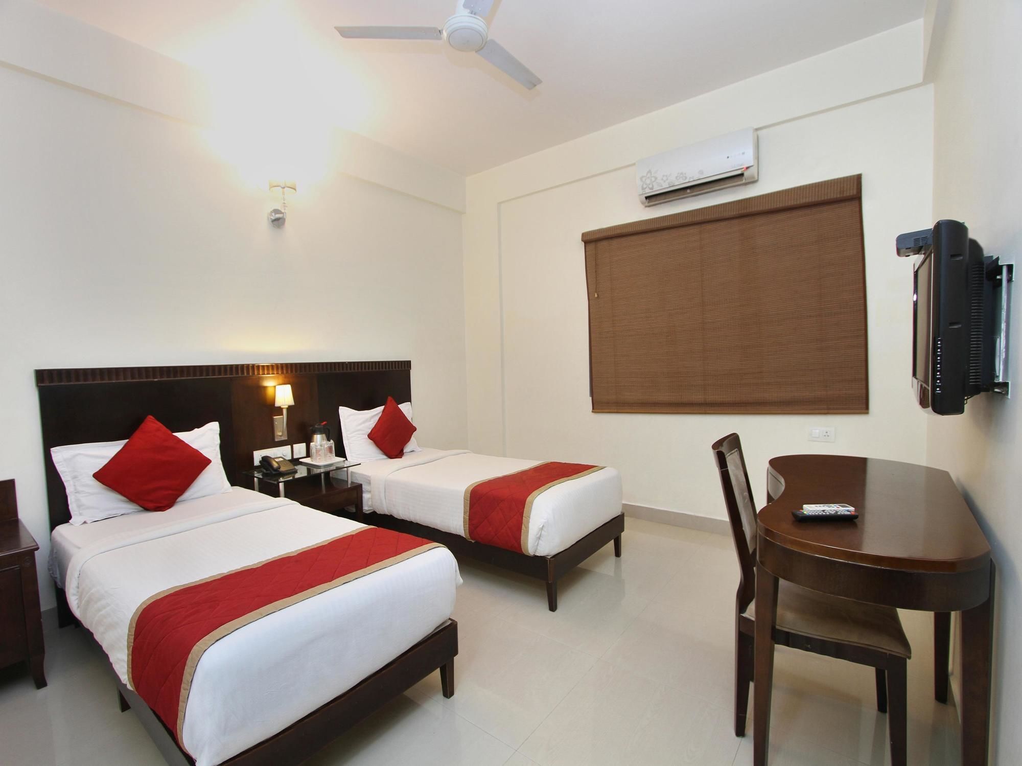 Oyo 435 Hotel Amshi International Bangalore Eksteriør bilde